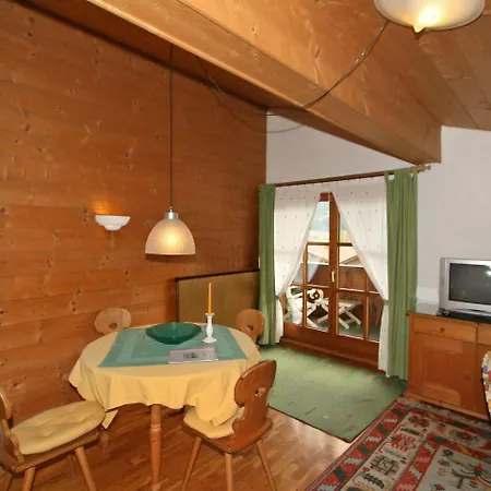 Backenhausl.3 Apartment *
